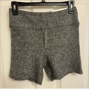 NWT American Eagle Women’s size Medium Super High-Rise Fleece Plush Boxer Shorts